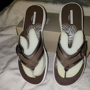 Clark flip flops. Brand new size 8M